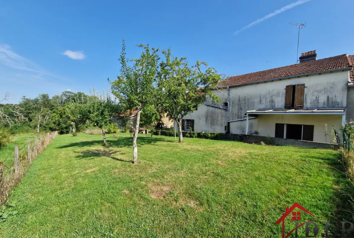 Vente de deux maisons de campagne à Soyers - Idéal pour location saisonnière 