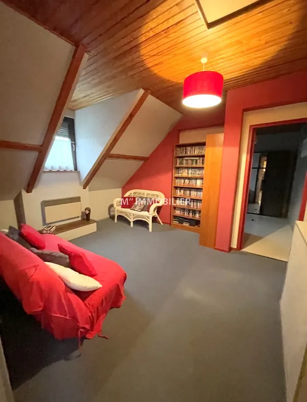 Pavillon familial à La Ferté-sous-Jouarre, 5 chambres, terrain de 948 m² 