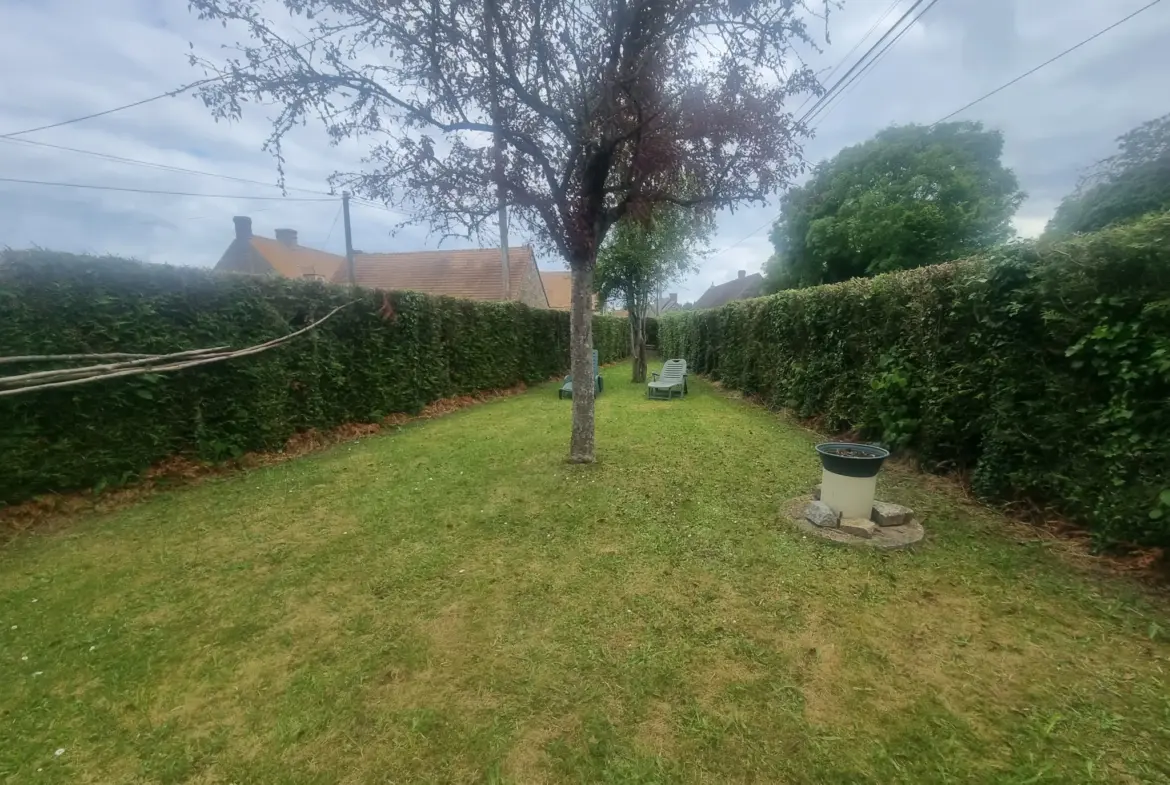 Maison de charme sur le secteur de Mortrée à vendre 