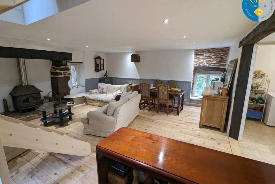 Maison en pierres avec 3 chambres à Beignon, Brocéliande 