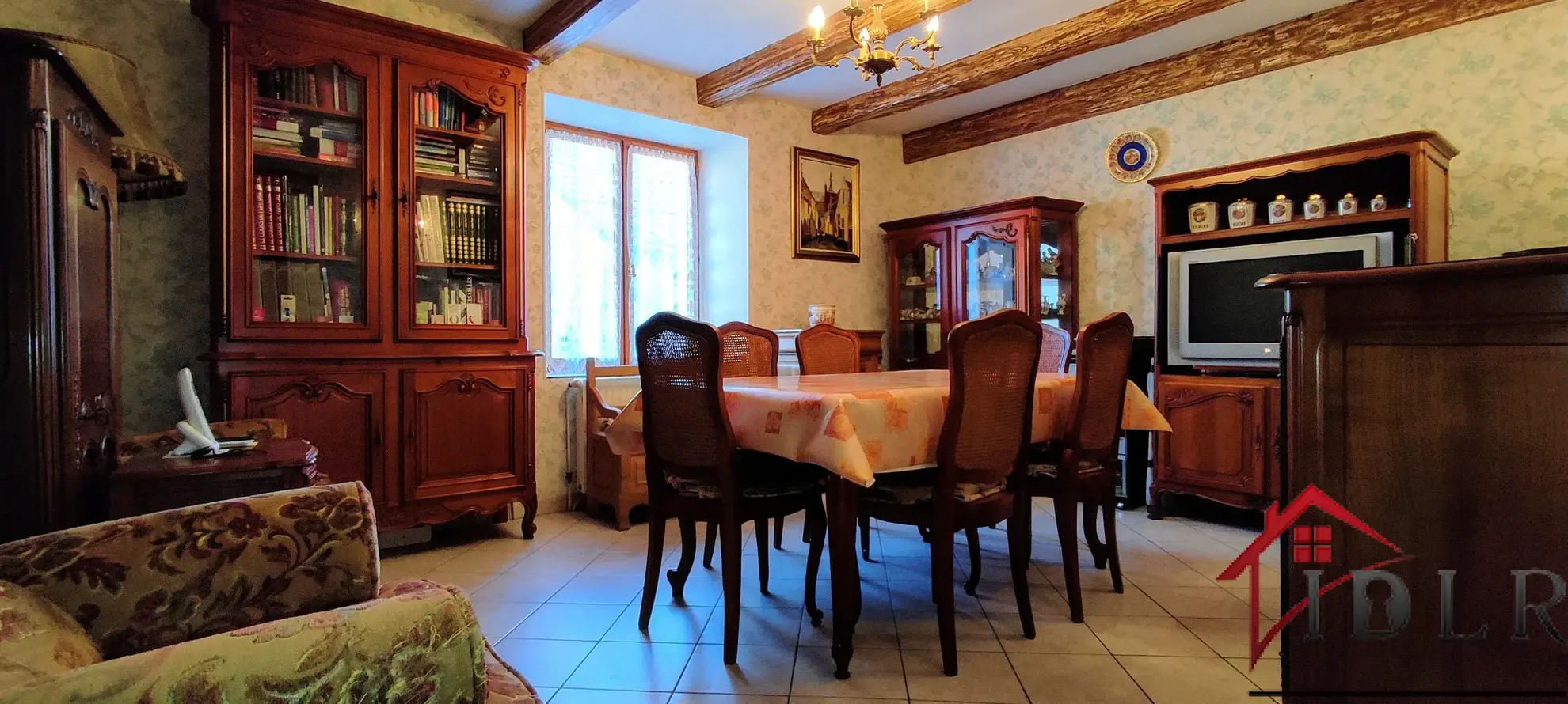 Jolie maison en pierres à Prez sous Lafauche avec 3 chambres 