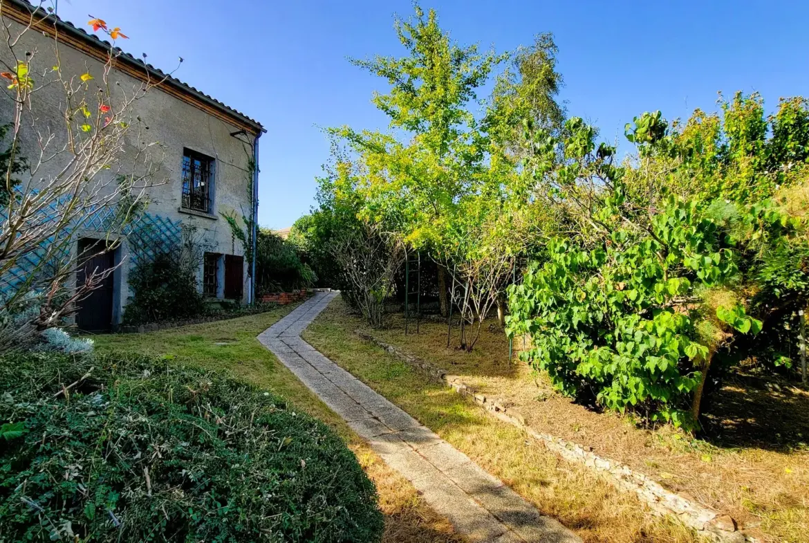 Maison ancienne à La Salle de Vihiers - Idéale pour primo-accédant 