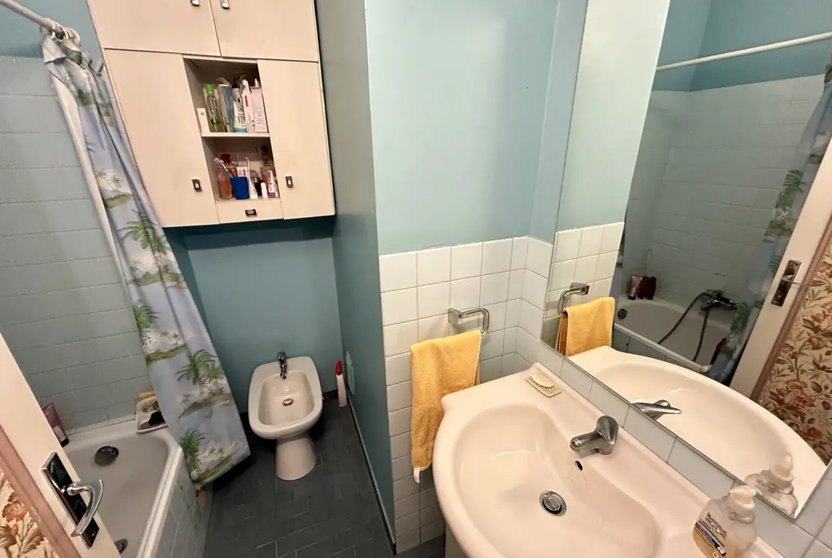 À vendre : Appartement 3 pièces de 58 m² à Nice Est 