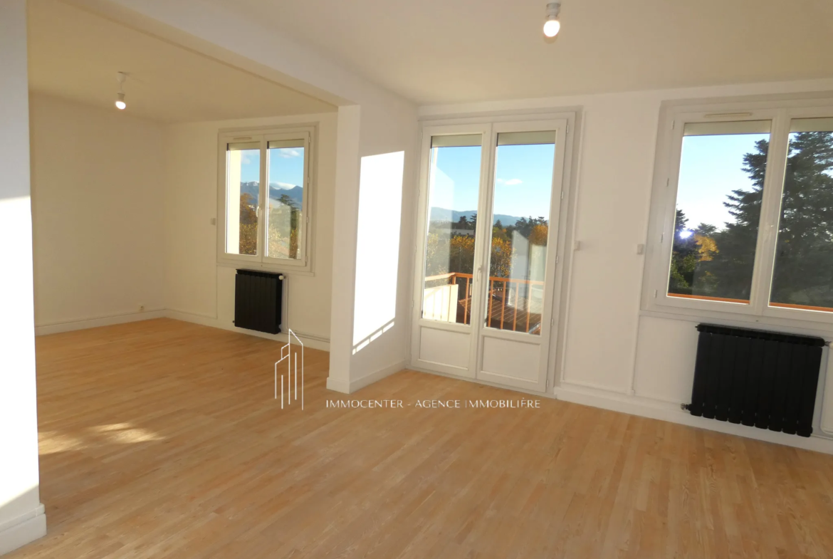 Appartement de 80 m² rénové à Romans-sur-Isère 