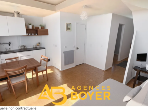 T3 Duplex à Bandol avec Terrasse et Vue Mer - Exclusivité