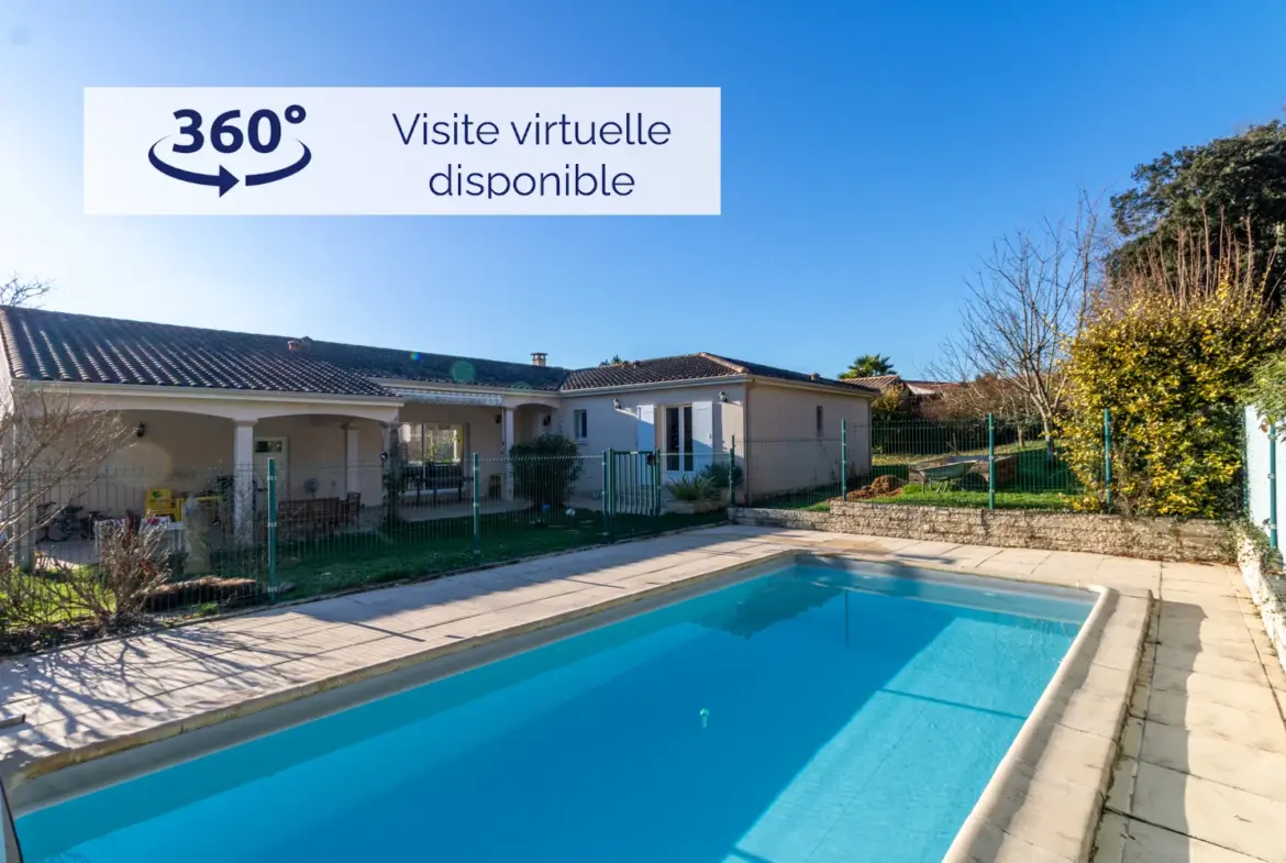 Villa lumineuse 5 chambres avec piscine à Saintes 