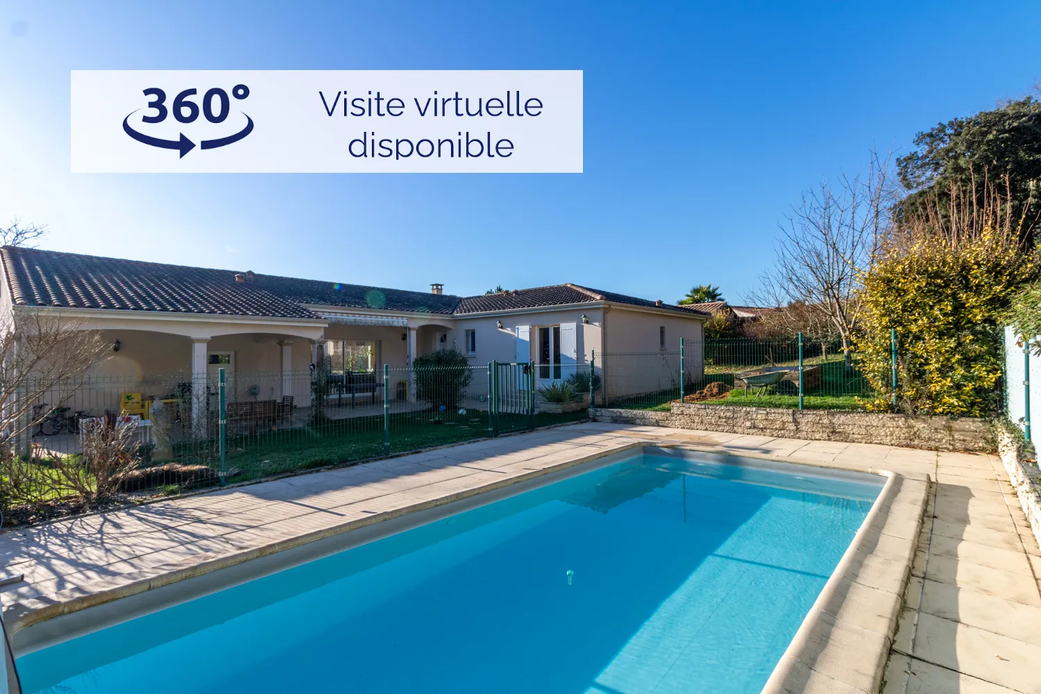 Villa lumineuse 5 chambres avec piscine à Saintes 