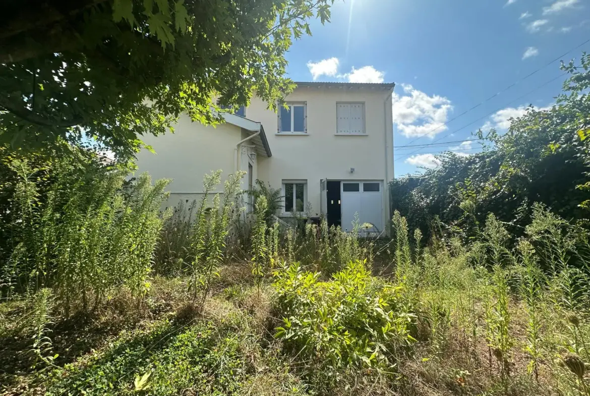 À VENDRE : Magnifique maison familiale à Le Coteau 