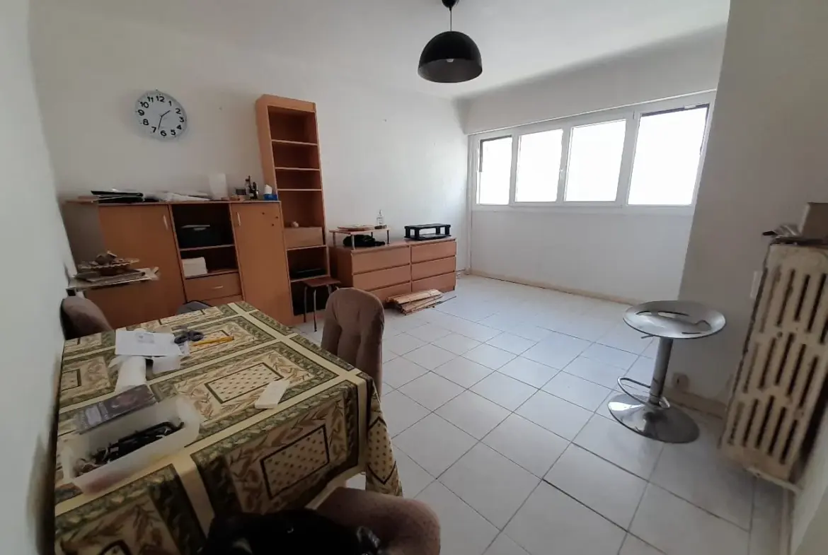 Vente Appartement T3 57 m² Rez-de-Chaussée à La Seyne sur Mer 