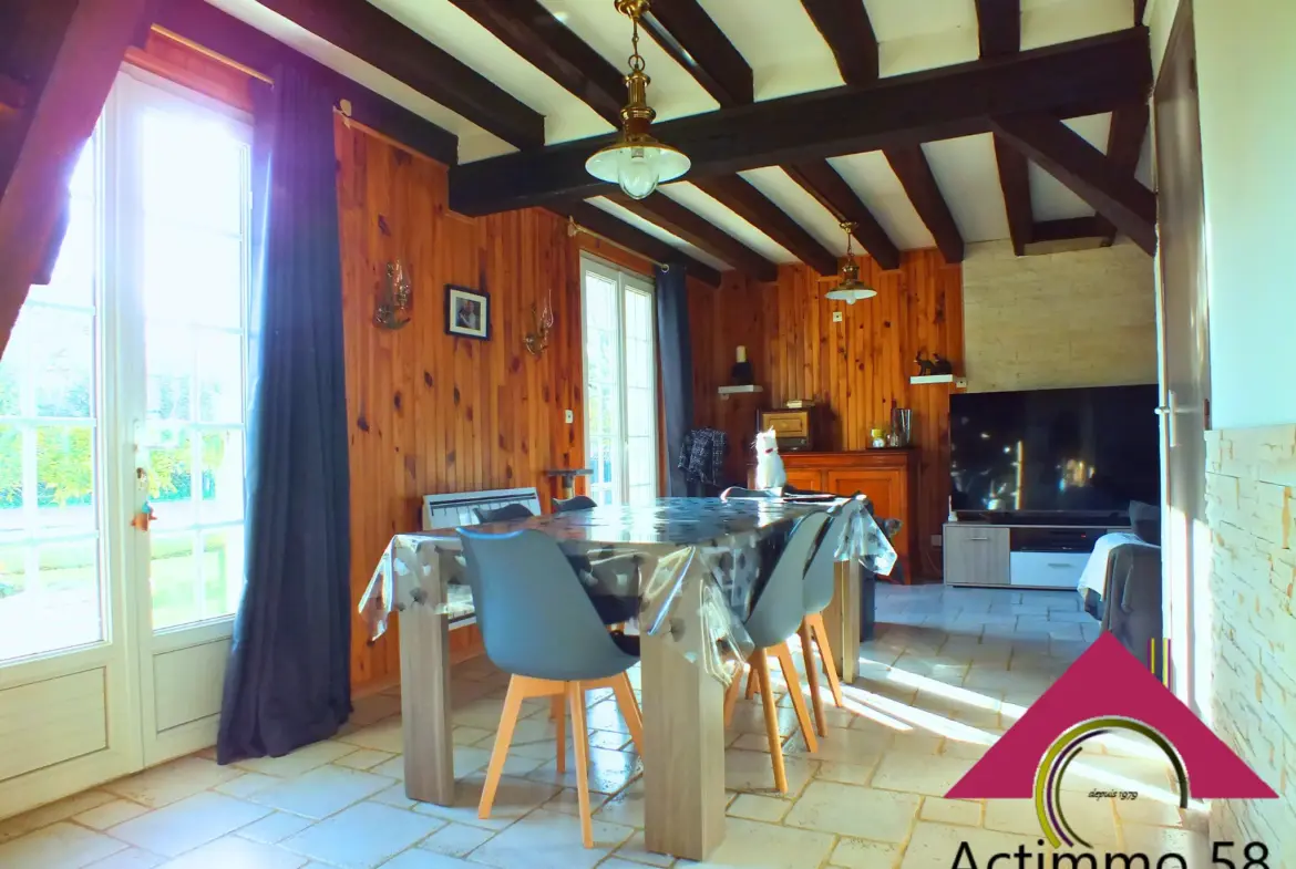 Maison à vendre de 117 m² avec jardin et garage à Dun-sur-Auron 