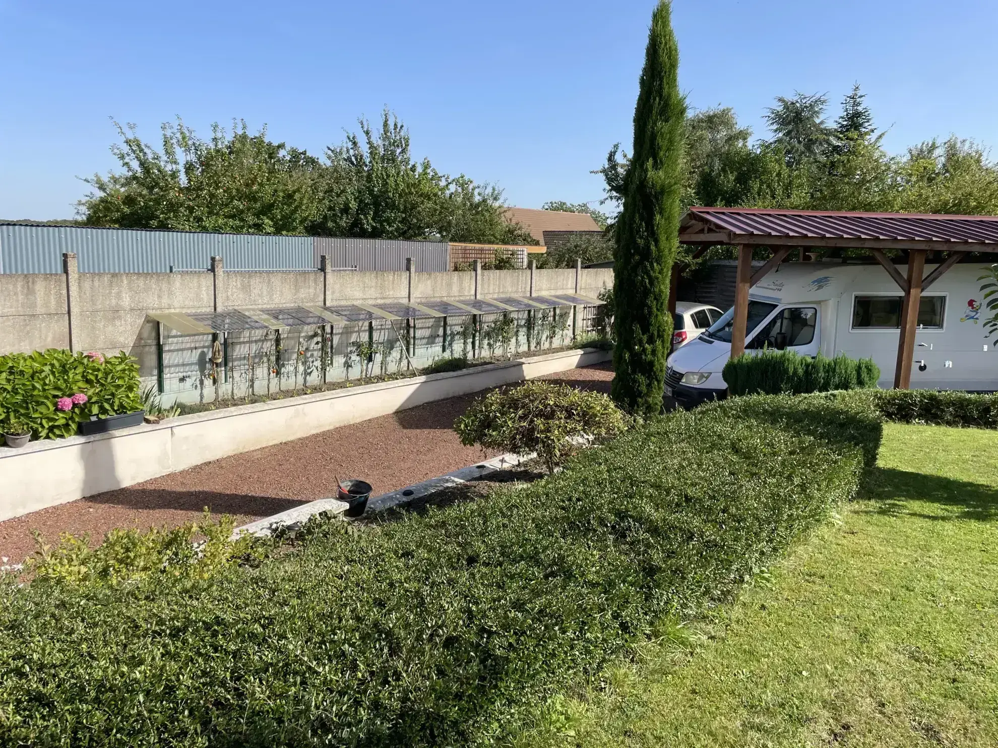 Pavillon spacieux à Saint-Quentin avec jardin et sous-sol 