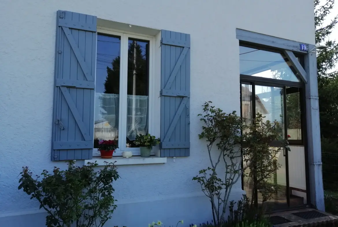 Maison individuelle 160 m² à vendre à Nevers avec jardin 