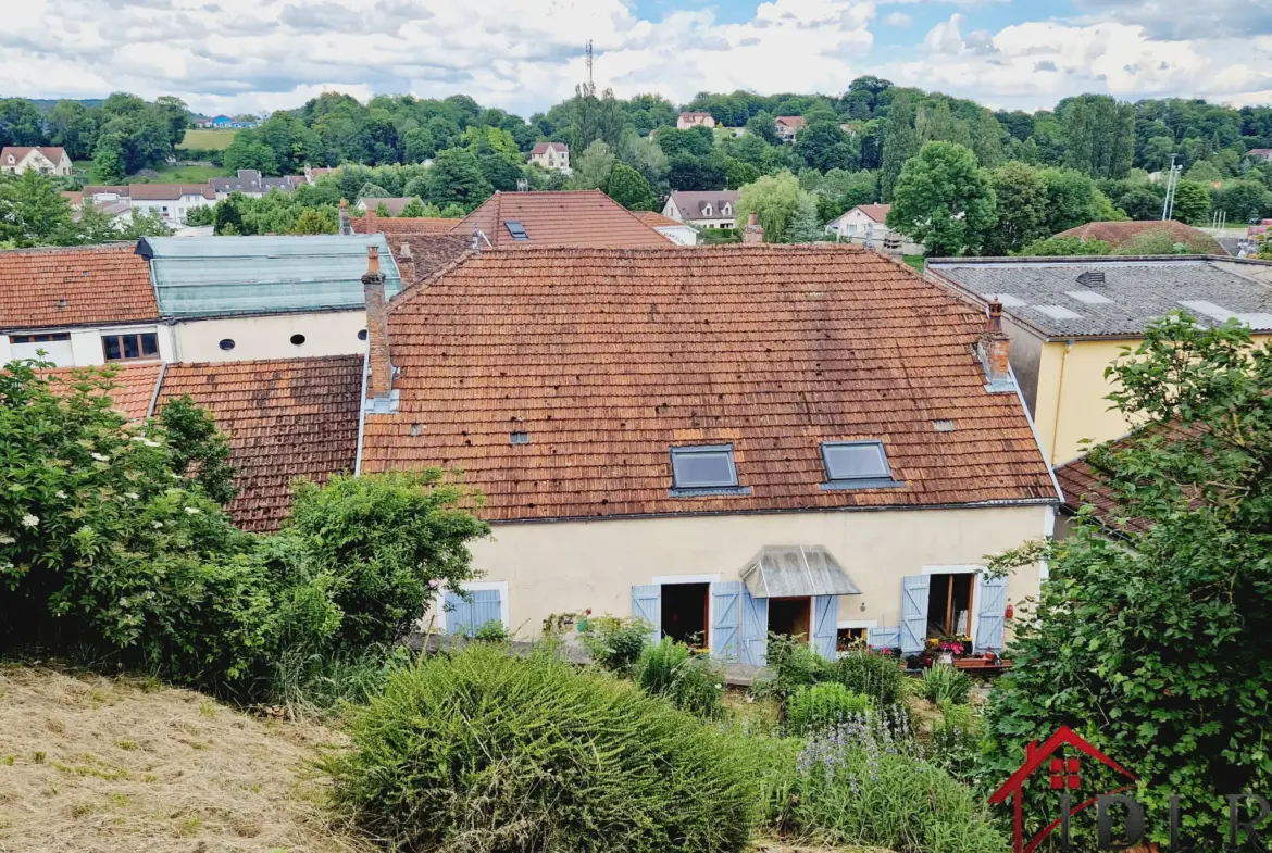 Maison de maître de 211 m² à Bourbonne-les-Bains 