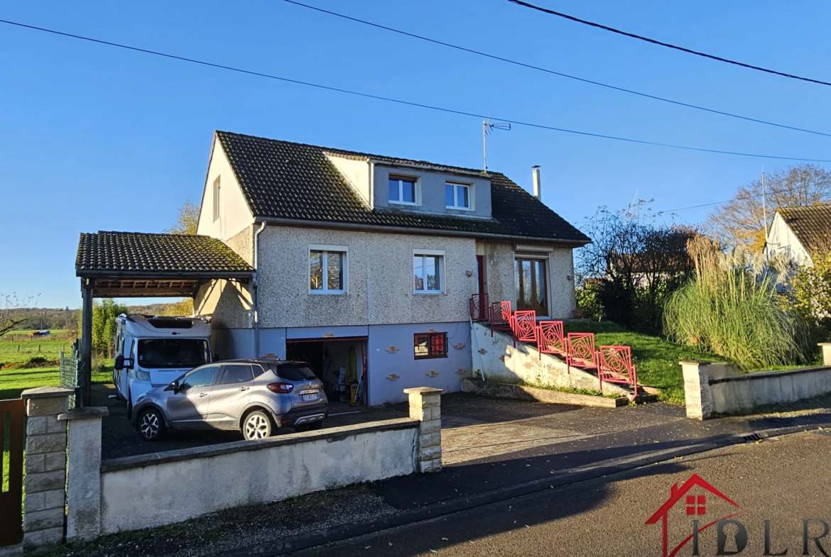 Maison à vendre à Louvemont - 137 m² avec 5 chambres et terrasse 