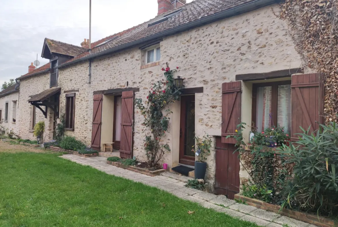 Maison ancienne rénovée à vendre près de Dourdan - 136 m² 