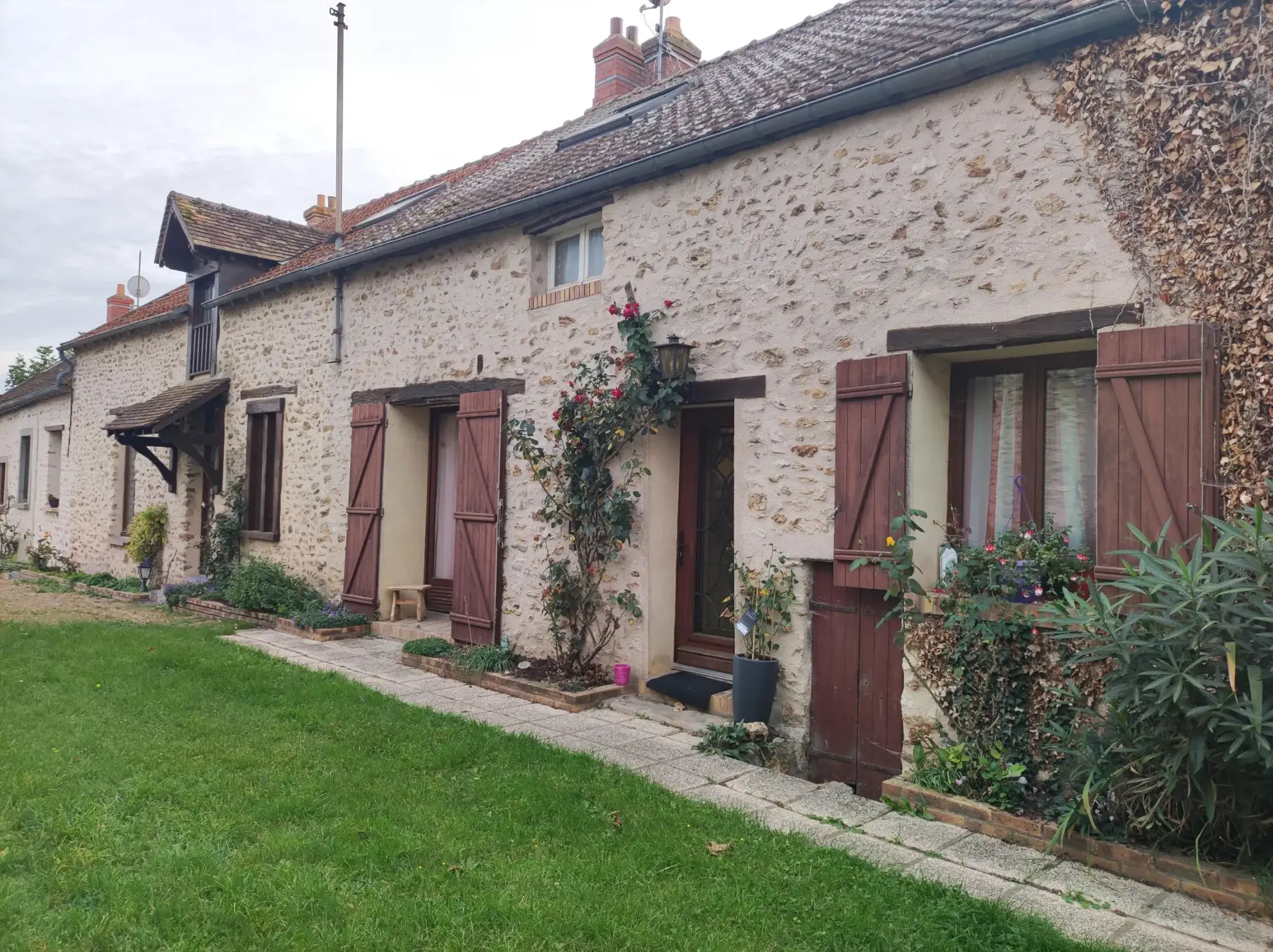 Maison ancienne rénovée à vendre près de Dourdan - 136 m² 