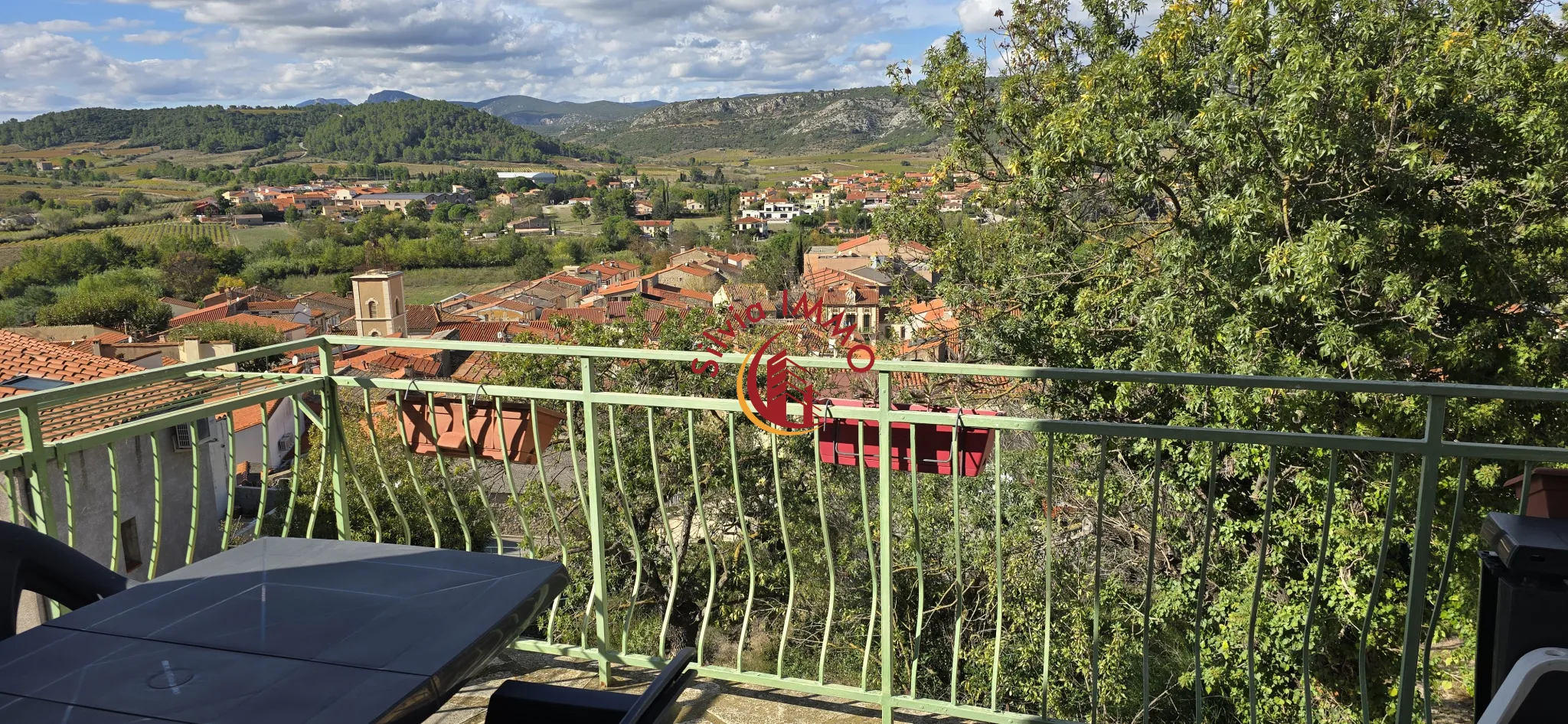 Maison de Village à Tautavel avec terrasses et vue panoramique à vendre 