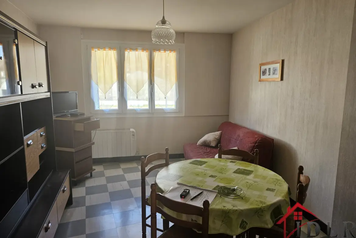 À vendre : Immeuble locatif de 225 m² à Bourbonne-les-Bains 