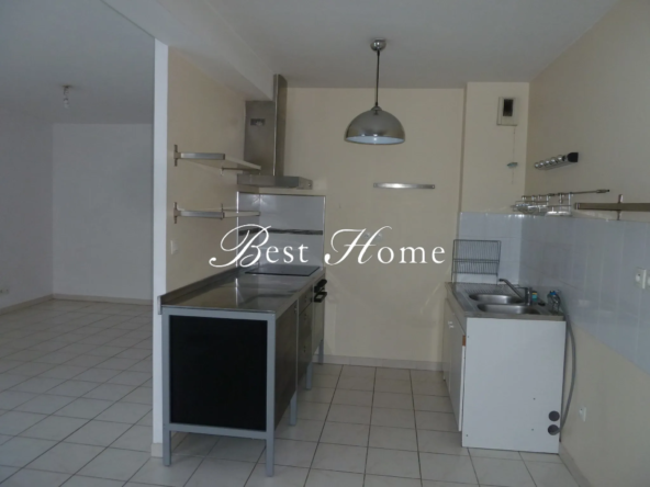 À vendre : Appartement T3 à Nîmes avec patio et parking 