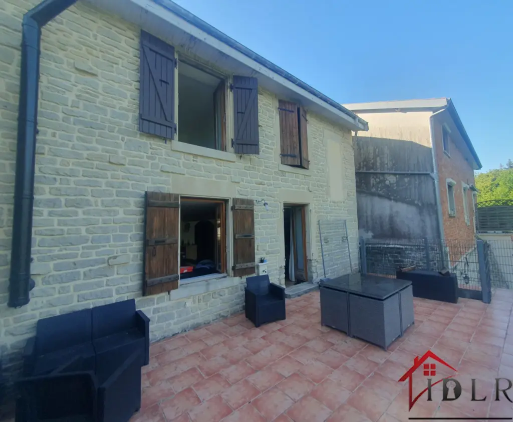 Maison de village à Roches-sur-Marne à vendre - 110 000 EUR