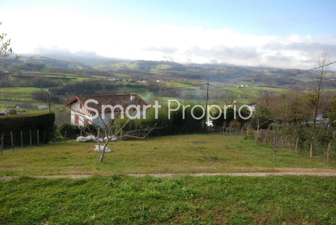 Terrain à bâtir de 440 m² à Ayherre avec vue sur les montagnes 