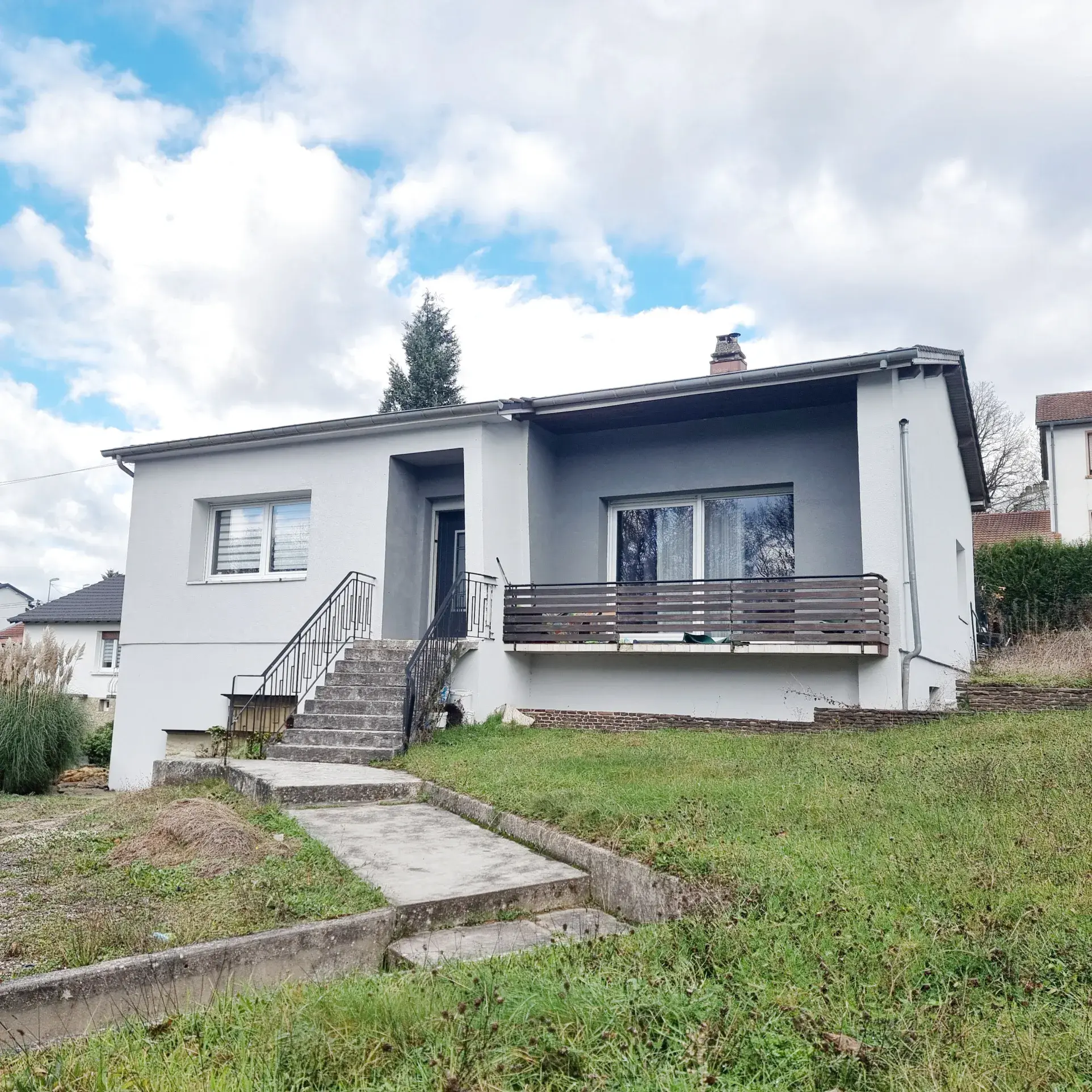 Maison familiale spacieuse à Creutzwald avec jardin 