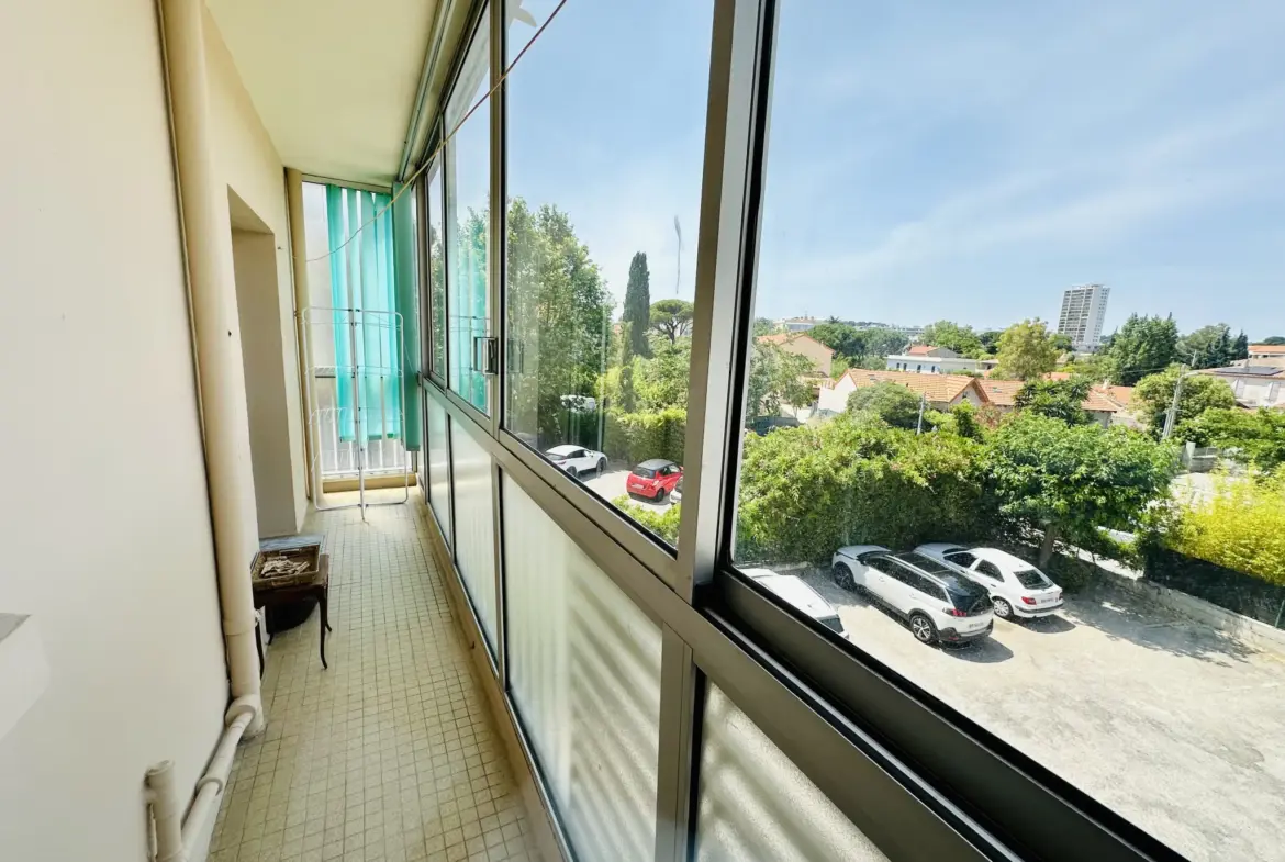 Appartement T3 lumineux aux SABLETTES avec balcon et parking à vendre 