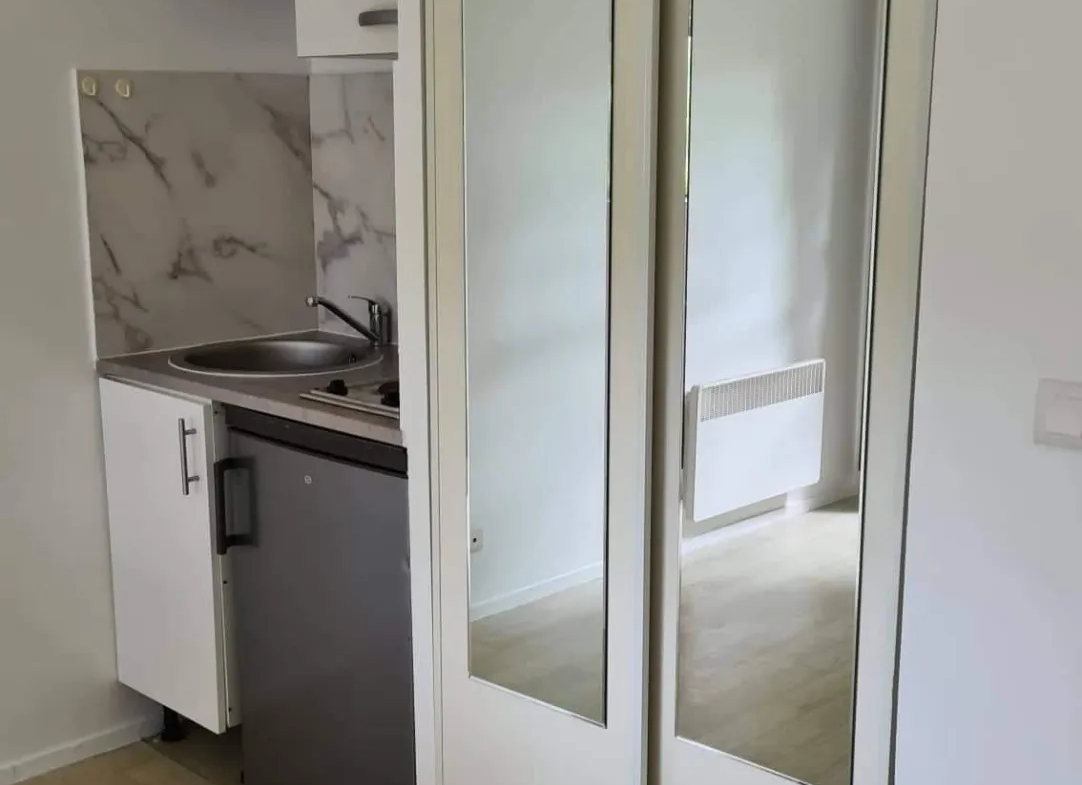 À Vendre : Studio de 18 m² à Cergy, Idéal Investisseur 