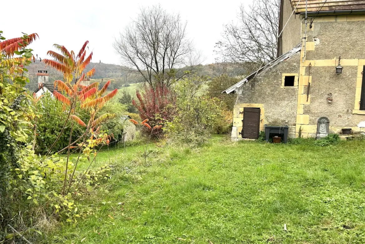 Agréable Maison à Nolay - 71 000 Euros 