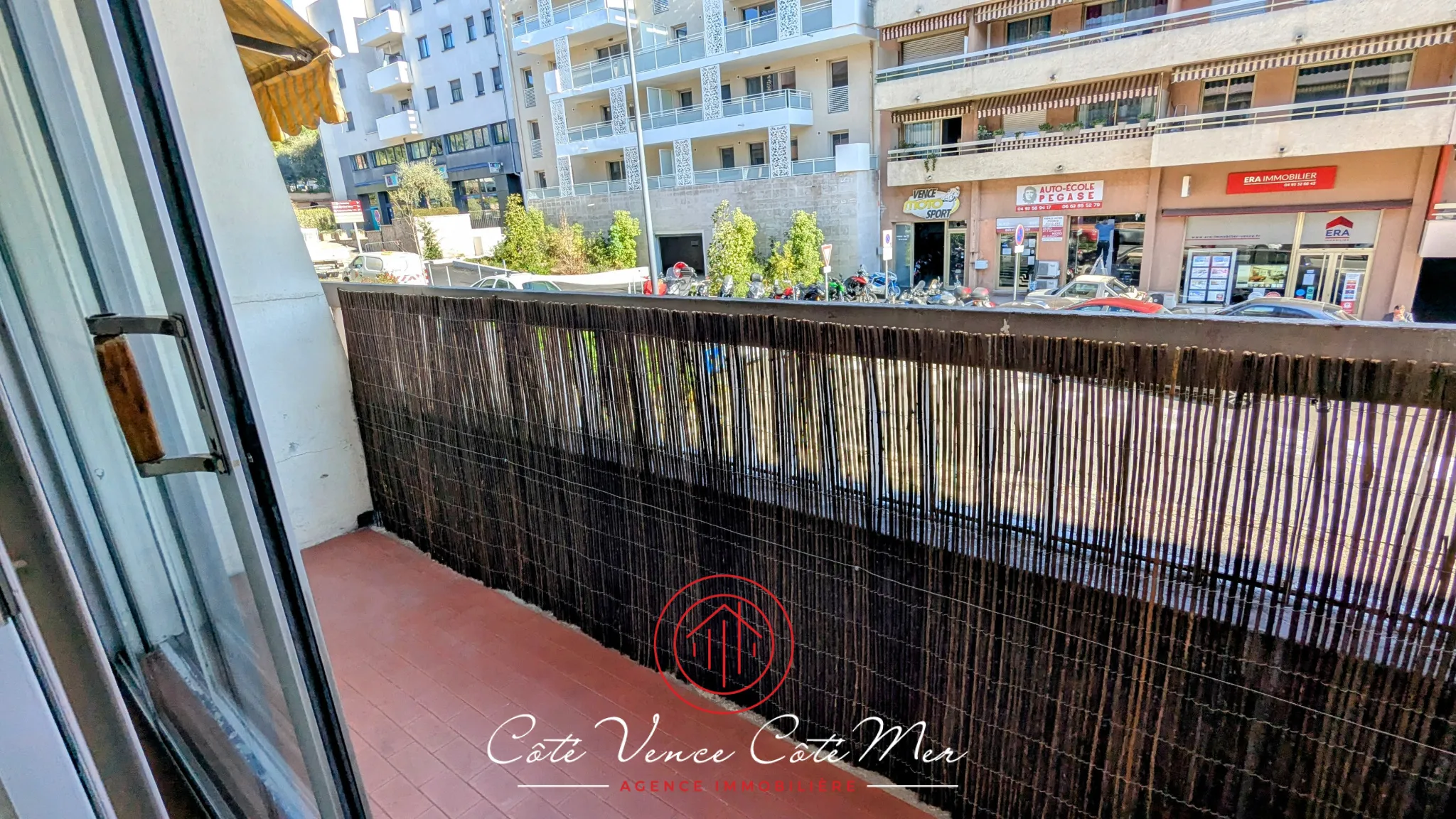 À vendre : Studio de 20 m² à Vence avec cave 