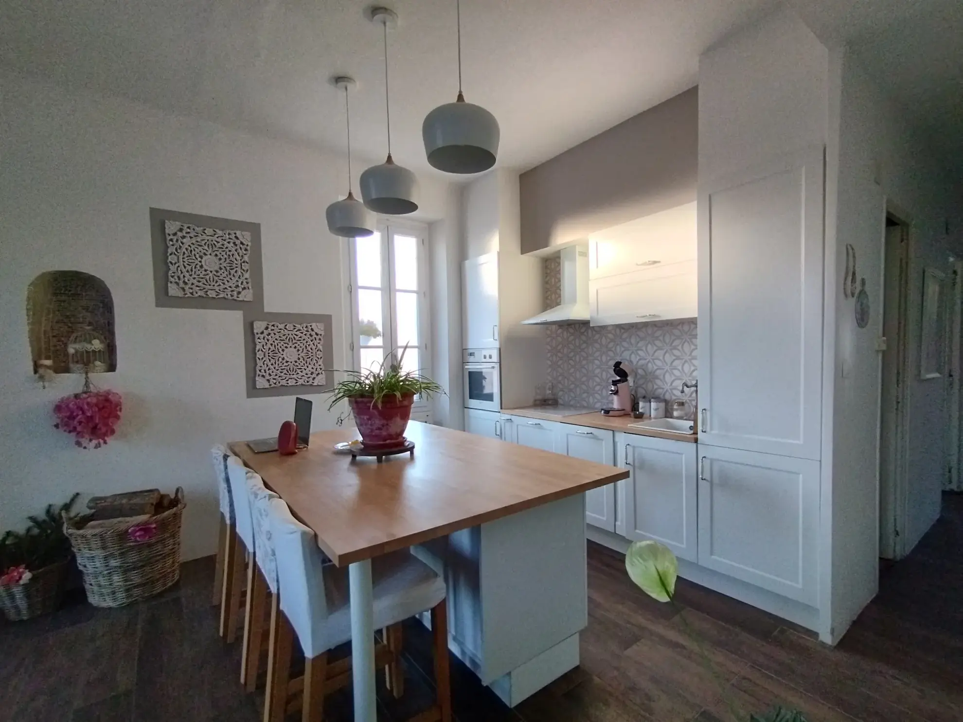 Appartement T3 rénové avec jardin à Toulon EST 