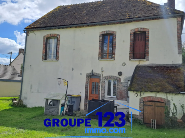 Maison familiale spacieuse à vendre à Villiers-sur-Tholon