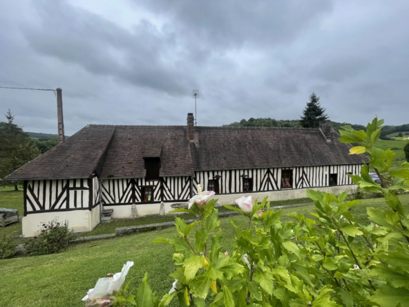 Belle longère normande avec possiblités d'aménagement à Canapville