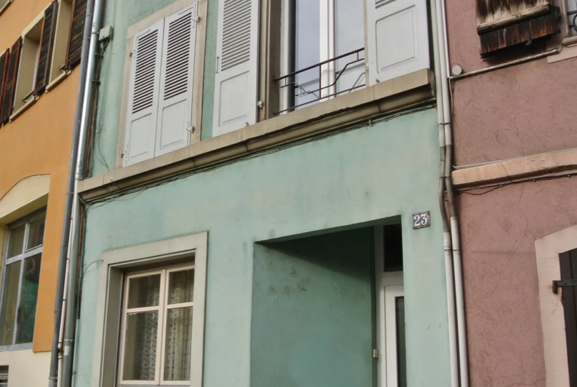 Maison de ville à vendre à Altkirch avec 2 appartements 