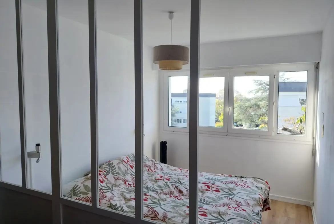 Appartement F3 lumineux avec balcon à Cognac 