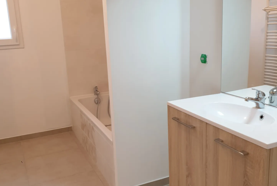 Vente Maison Neuve 91 m² à Montceau, 3 Chambres 