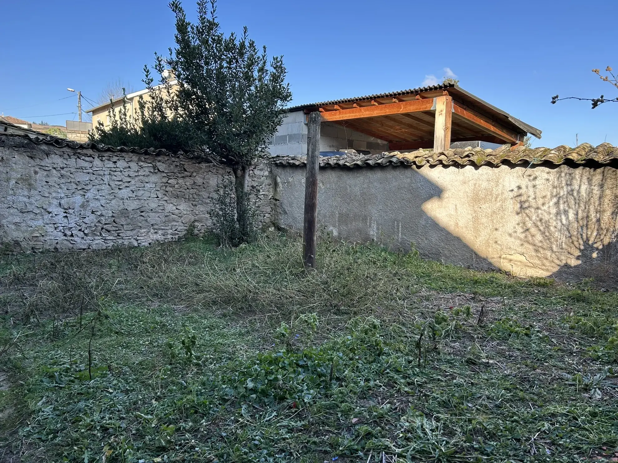 Maison de village à Fleurie - 41 m² avec potentiel de rénovation 