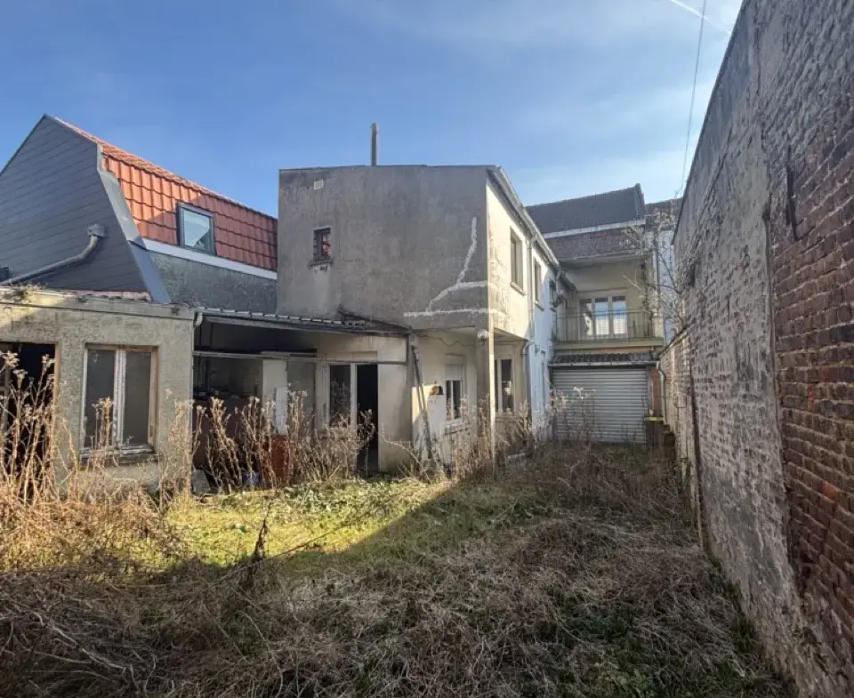 Immeuble de 300 m² à Hénin-Beaumont - Opportunité à saisir ! 