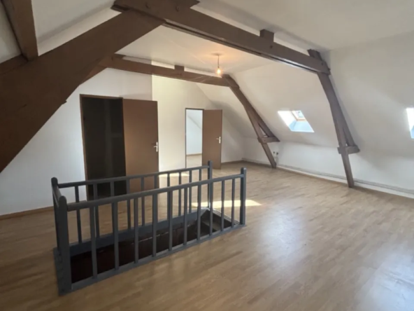 Immeuble de 300 m² à Hénin-Beaumont - Opportunité à saisir !