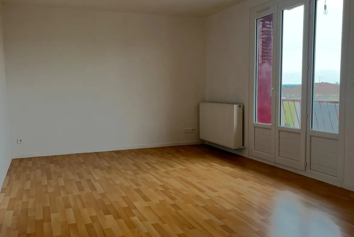 Appartement T3 au 4ème et dernier étage à Villefranche sur Saône 