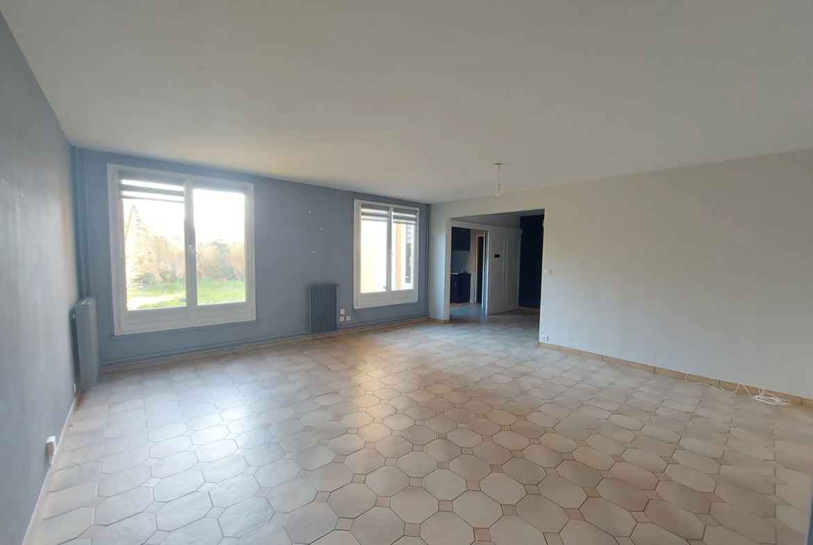 À vendre : Appartement Duplex 4 pièces à Maurepas 