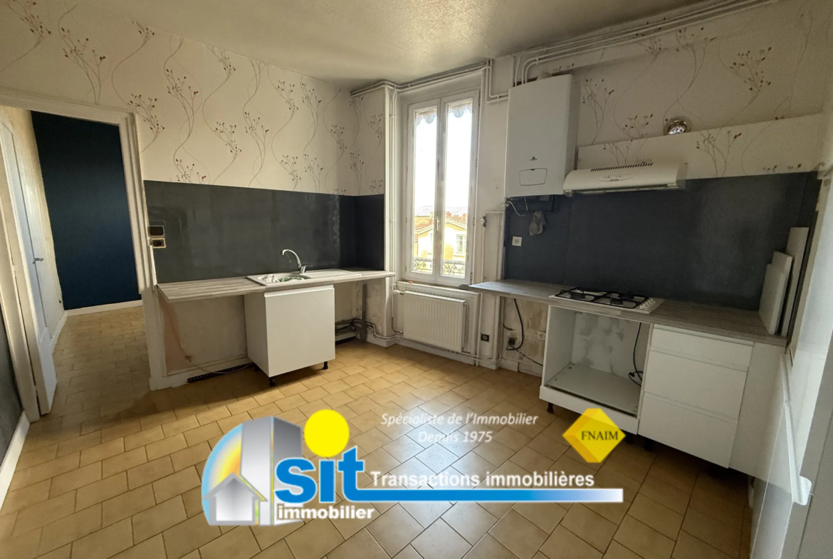 Bel appartement en duplex à vendre au centre de Vienne 