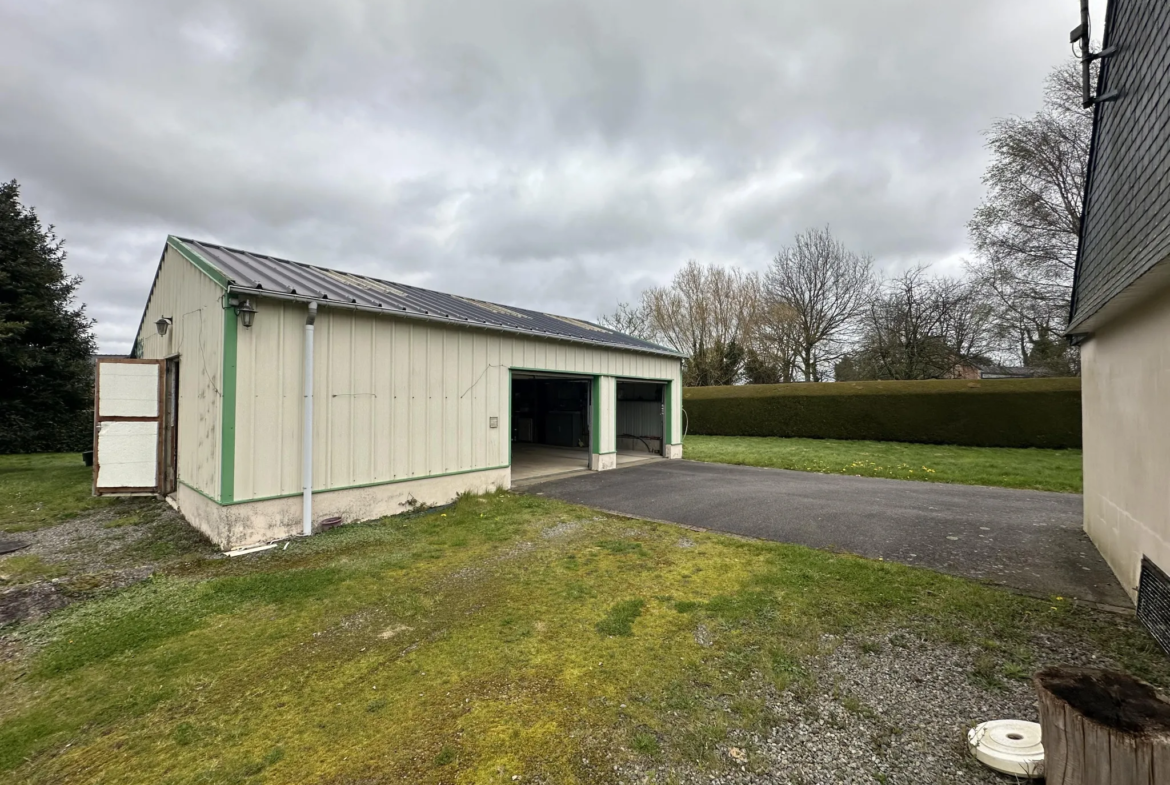 Maison de campagne de 146 m² à Guenin avec terrain de 4 625 m² 