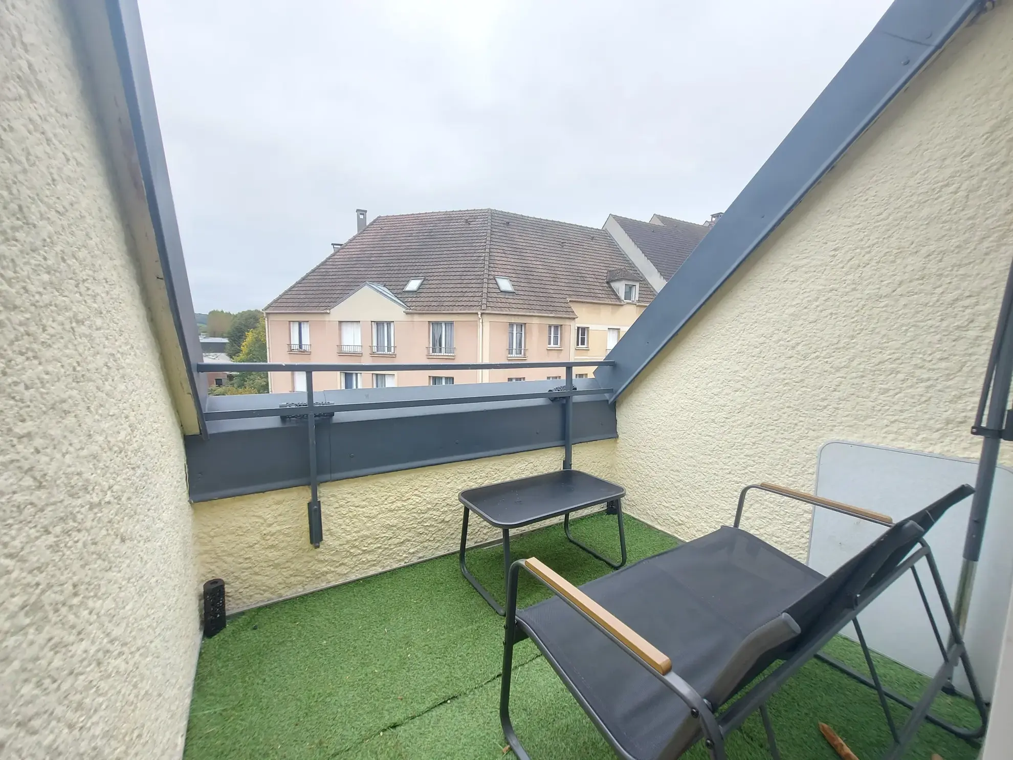 À vendre : Appartement 4 pièces au centre-ville de Mantes-La-Ville 