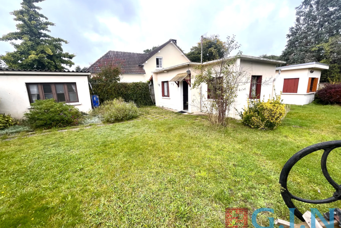 Maison à rénover de plain-pied à Cleon - 64m² 