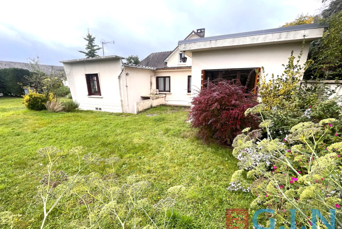 Maison à rénover de plain-pied à Cleon - 64m² 