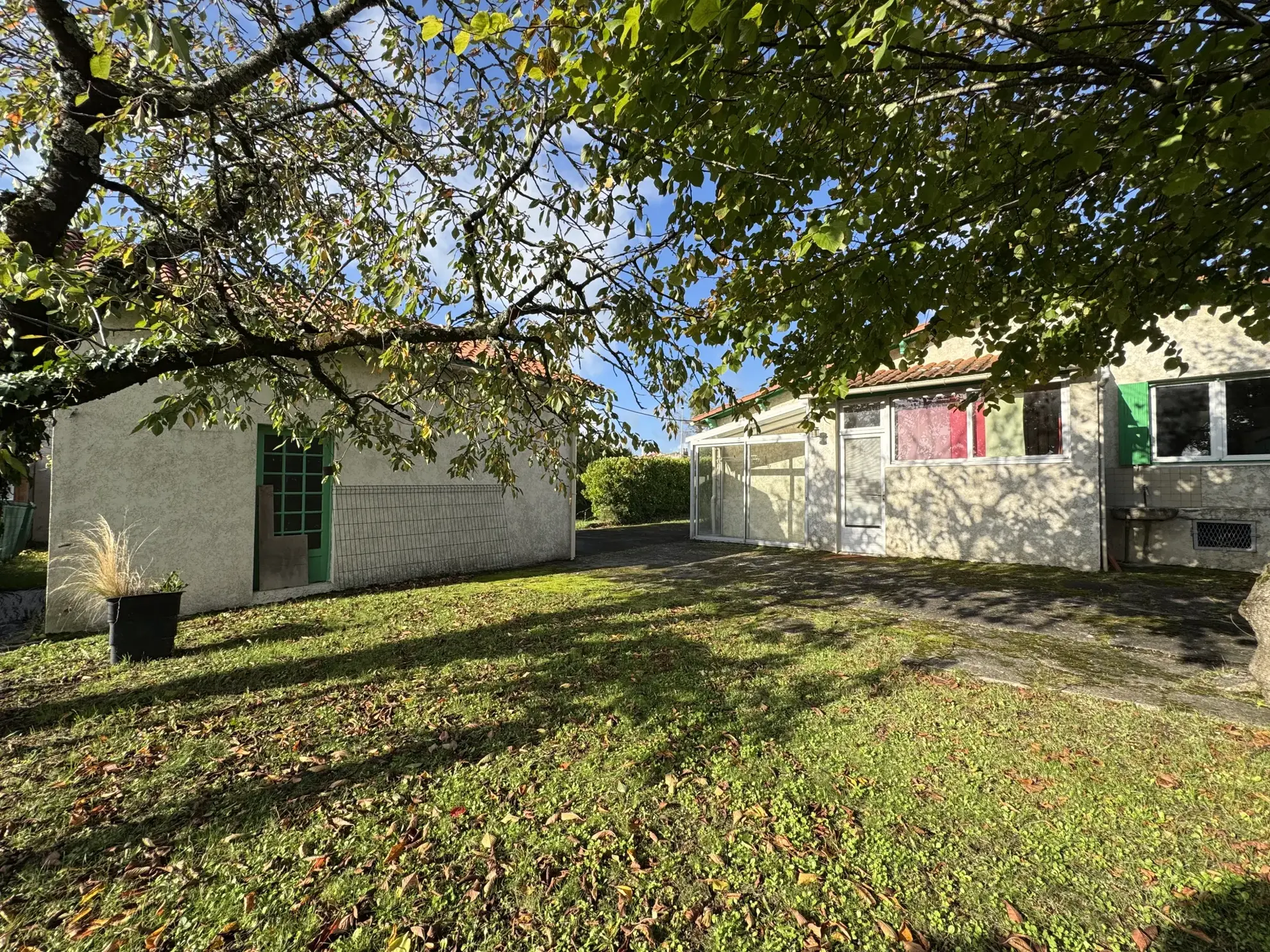 Maison à rénover à Meschers sur Gironde, 63 m², 2 chambres 