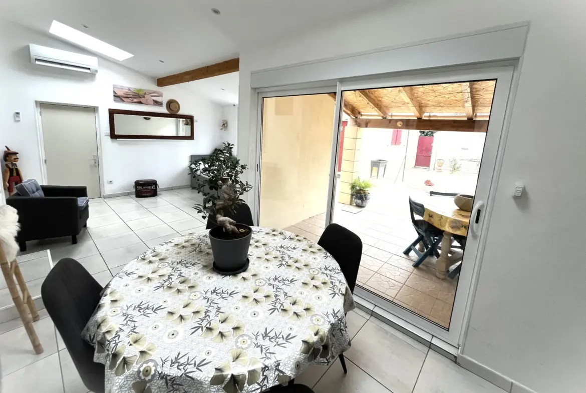 Maison rénovée de 95 m² à Lezignan-Corbieres avec jardin et garage 