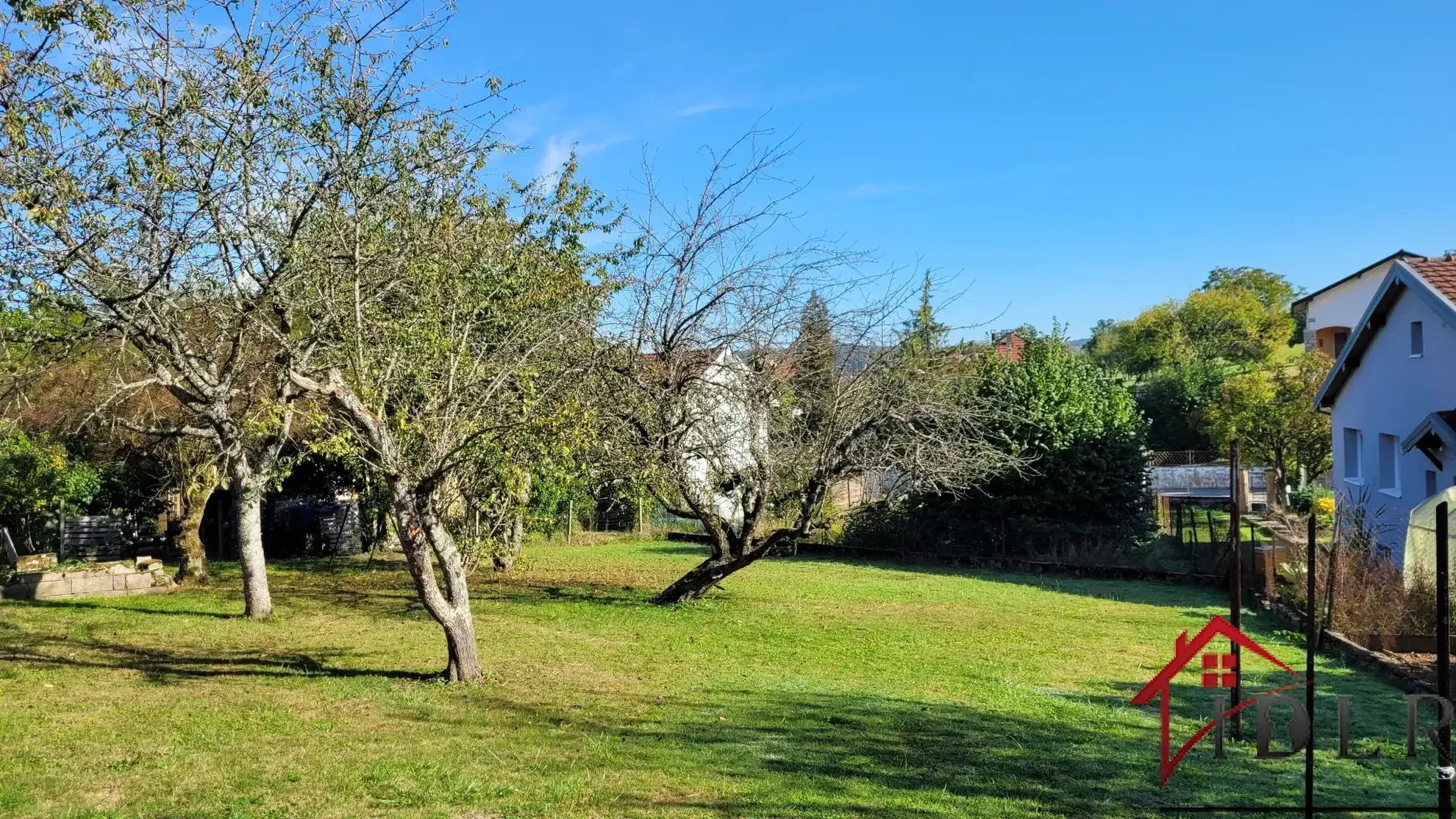 Terrain à bâtir de 711 m² à vendre à L'Isle-sur-le-Doubs 