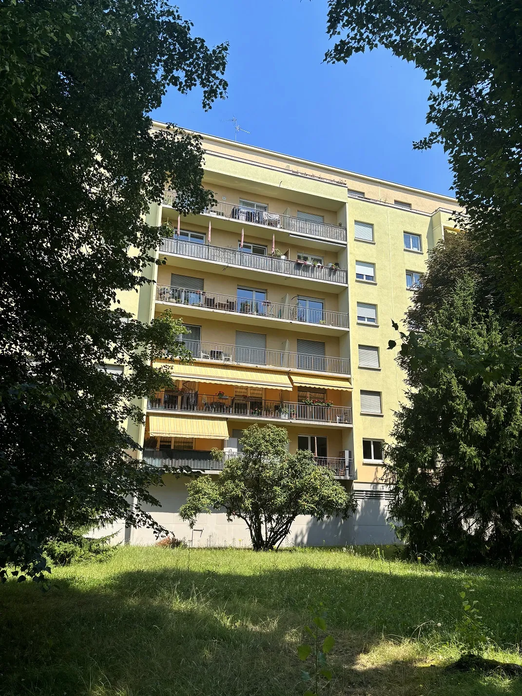 Appartement 5 pièces lumineux à Schiltigheim avec balcon vue parc 